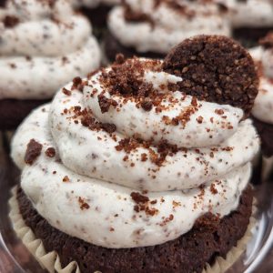 Product Image for  Cookies ‘n Creme Cupcakes